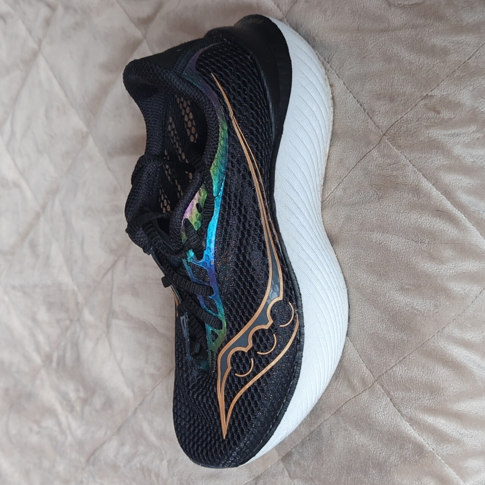 Saucony Endorphin Pro v3